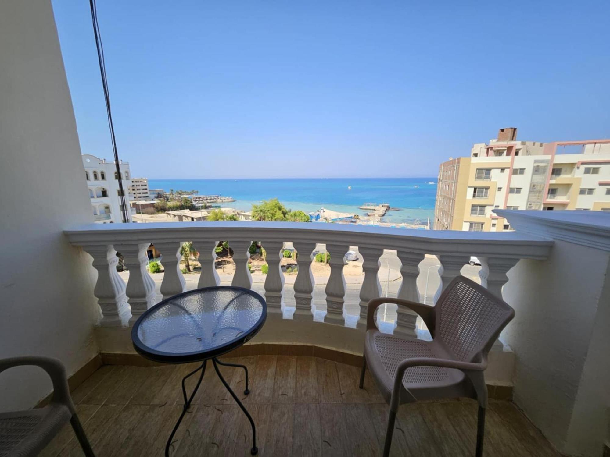 Absolute Sea View Flats Appartamento